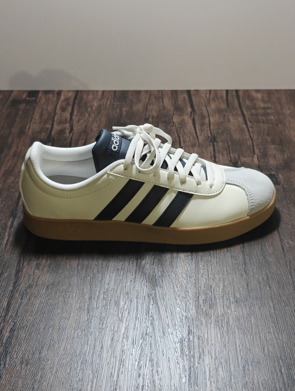 Adidas VL Court Base – White / Aurora Ink / Halo Blue